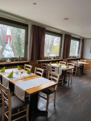 שטוטגרט Gasthof Riedsee מראה חיצוני תמונה
